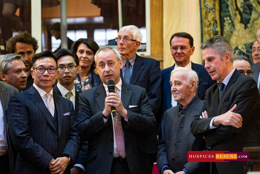 Albéric Bichot - Mr Leung - Charles Aznavour Hospices de Beaune 2017 - Photo : Jérome Baudouin