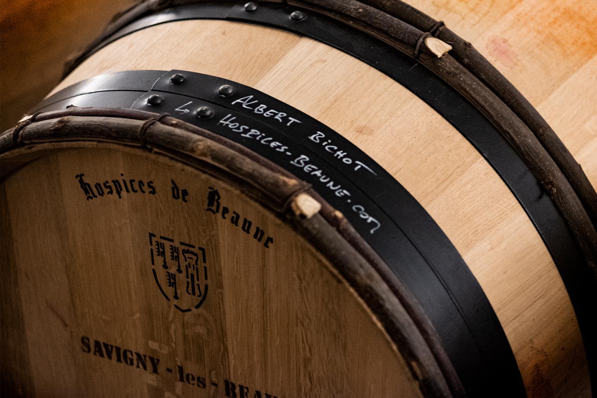 Starting the ageing of the Hospices de Beaune barrels bought by Albert Bichot at the 2018 auction